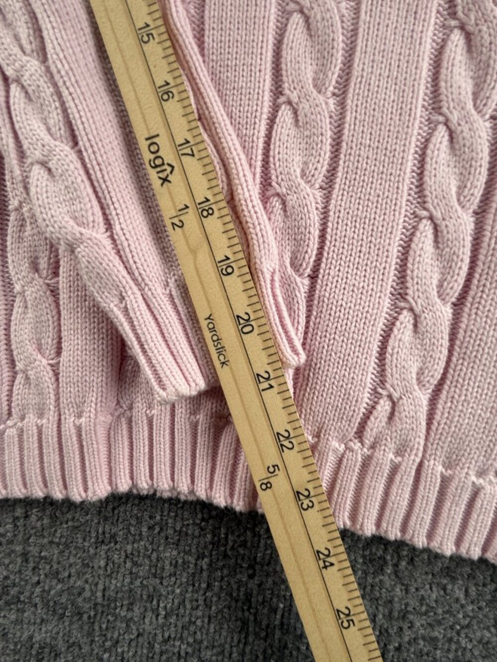 Burberry Cable Knit Pink Medium V-Neck Logo Pullover Sweater Long Sleeve Knit - Picture 10 of 16